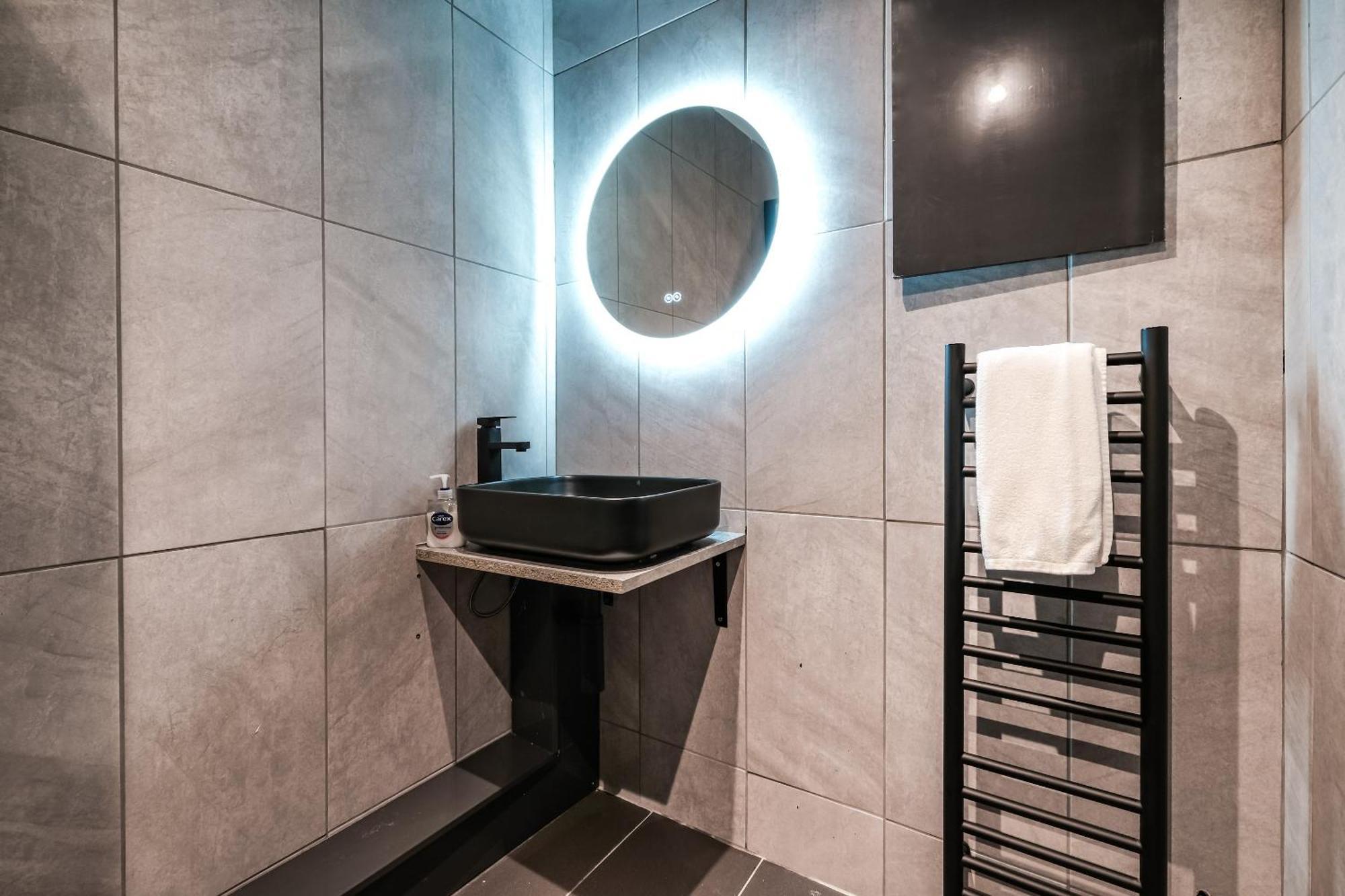 伦敦Piccadilly Dreams 1Br Sleep 4 Retreat Vrf公寓 外观 照片
